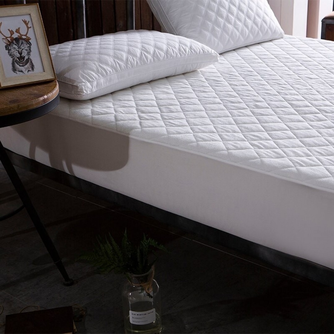 Çift Kişilik Kapitoneli Alez - 160x200 Yatak Koruyucu